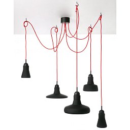 Shadows set free, závěsné svítidlo, ručně foukané sklo, matná černá / černý dub / červený kabel, 5x5W LED GU10 dim - BROKIS A Obrázek pro produkt Shadows set free, závěsné svítidlo, ručně foukané sklo, matná černá / černý dub / červený kabel, 5x5W LED GU10 dim - BROKIS A