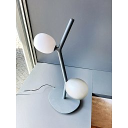 Stolní lampa IVY 2x 1,2W 91lm triplex opál / šedá kouřová / antracit černý kabel / stmívání - BROKIS A Obrázek pro produkt Stolní lampa IVY 2x 1,2W 91lm triplex opál / šedá kouřová / antracit černý kabel / stmívání - BROKIS A