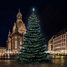 LED světelná sada na stromy vysoké 18-20m, ledová bílá Obrázek pro produkt LED světelná sada na stromy vysoké 18-20m, ledová bílá