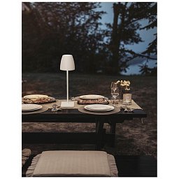 Venkovní stolní lampa COLT bílý litý hliník a akryl LED 2W 3000K IP54 62st. 5V DC vypínač na těle USB kabel stmívatelné - NOVA LUCE Obrázek pro produkt Venkovní stolní lampa COLT bílý litý hliník a akryl LED 2W 3000K IP54 62st. 5V DC vypínač na těle USB kabel stmívatelné - NOVA LUCE