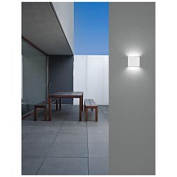 Obrázek pro produkt Venkovní nástěnné svítidlo SOHO bílý hliník skleněný difuzor LED 2x3W 3000K 220-240V 2x60st. IP54 světlo nahoru a dolů - NOVA LUCE