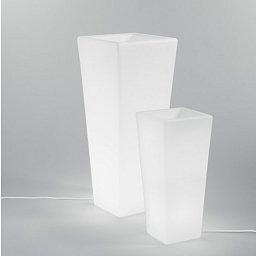 Obrázek pro produkt Dobíjecí LED váza dobíjecí GECO bílá 4W 240LM RGBW stmívatelné IP65 vč.dálk.ovladače 60 x 28 x 28 cm - FANEUROPE