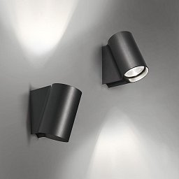Obrázek pro produkt Oblique nástěnné - antracitová šedá - ARTEMIDE