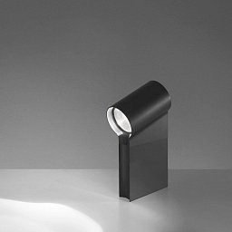 Obrázek pro produkt Oblique stojací 45 - ARTEMIDE